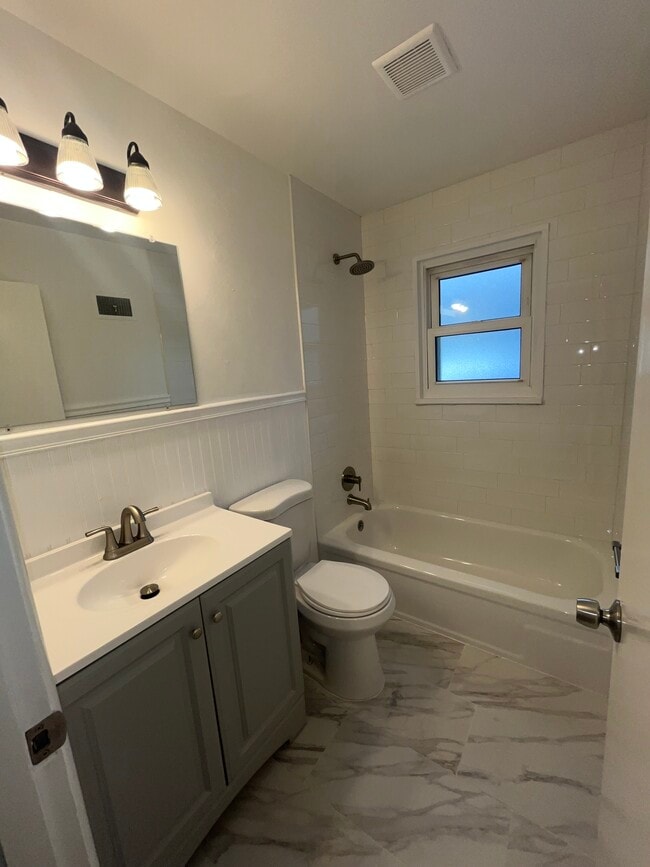 Photo - 1007 Lindemann Rd