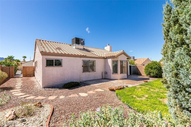 Photo - 420 Aloha Dr