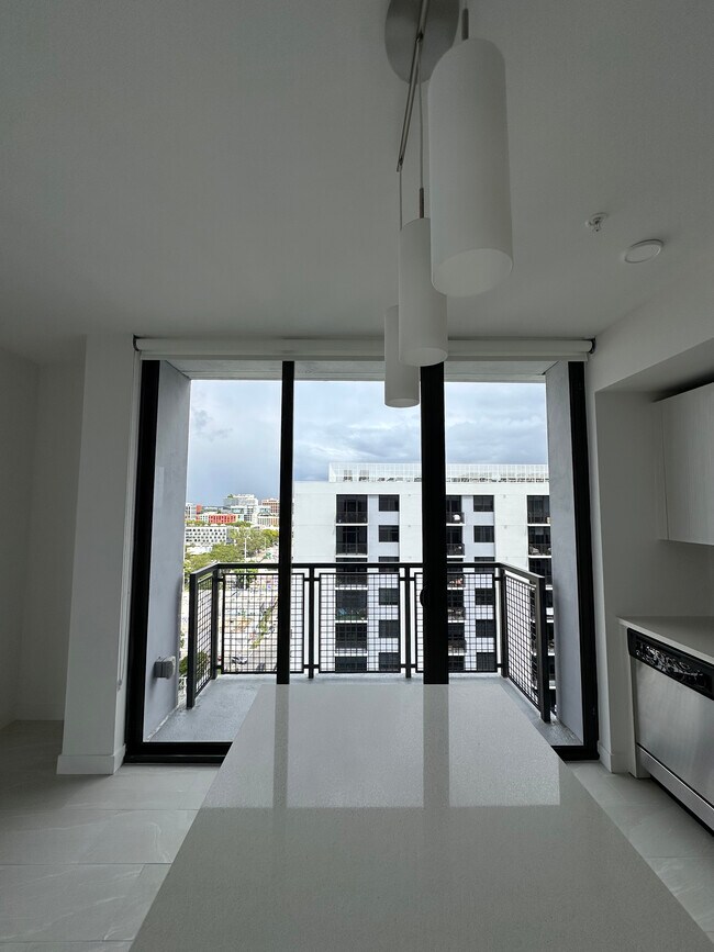 Photo - 34 NW 26th St Unidad B1