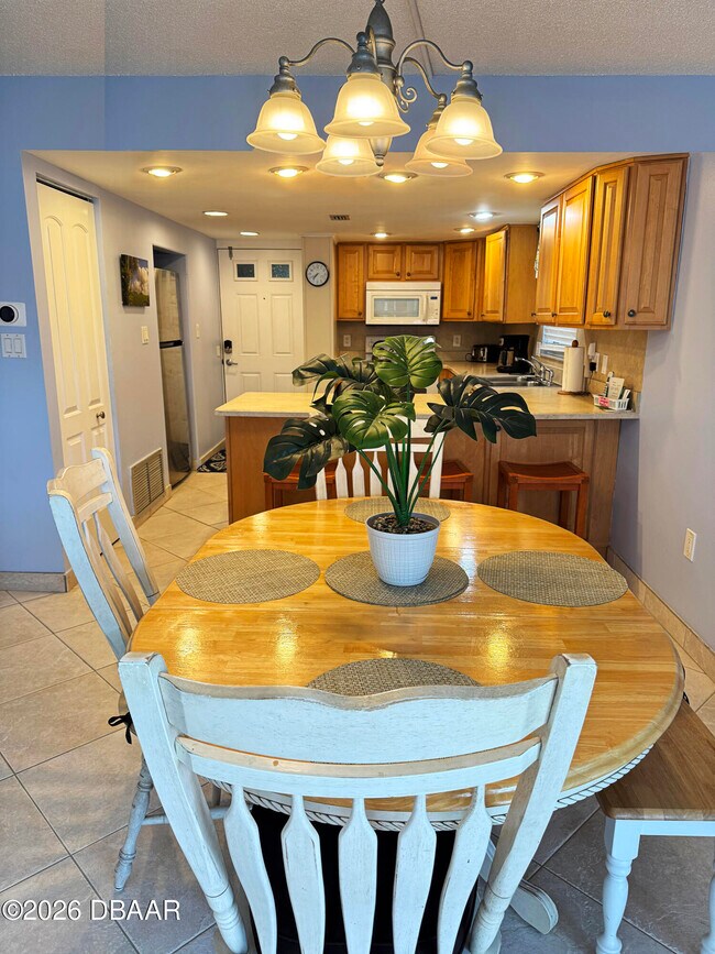 4811 Saxon Dr Unit 602