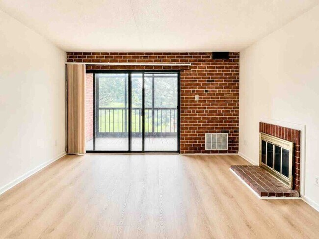 Photo - 3602 Rustic Ln Unit #133