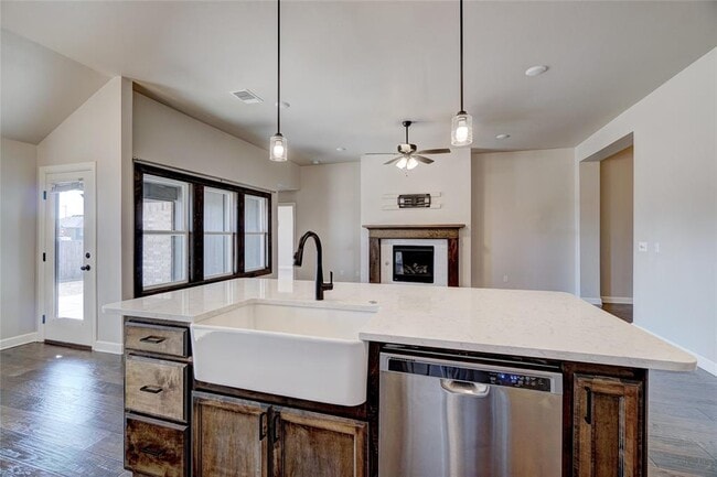 Photo - 6400 SE 87th St