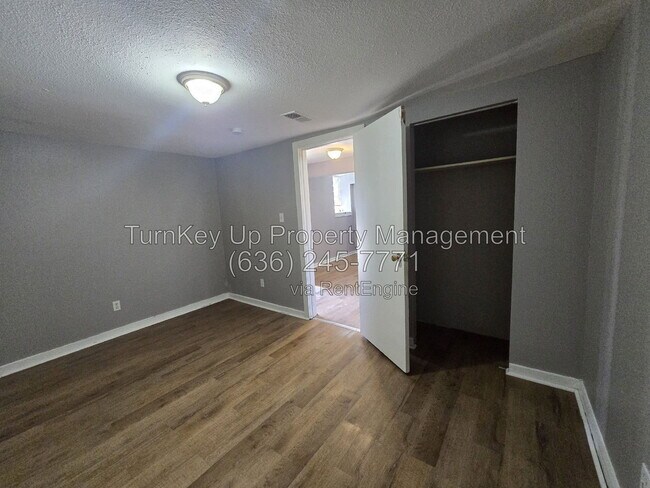 4005 S Grand Blvd Unit B