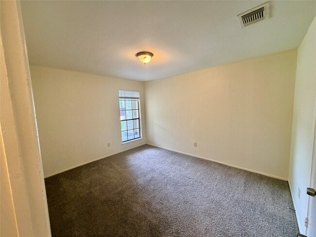 Photo - 15811 Nutcracker Ct