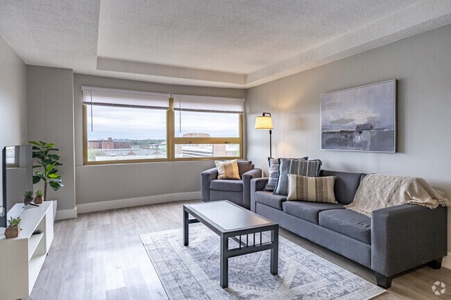 Interior Photo - 400 Maynard Rental