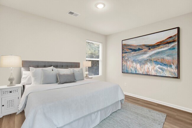 Photo - 2939 Lake Park Rd