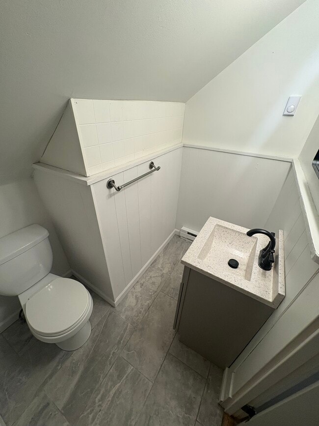 69 Madison Ave Unit 2