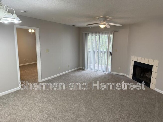 Photo - 520 Commons Dr Unidad 520