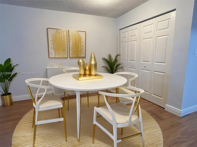 Photo - 17255 SW 95th Ave Unit 247