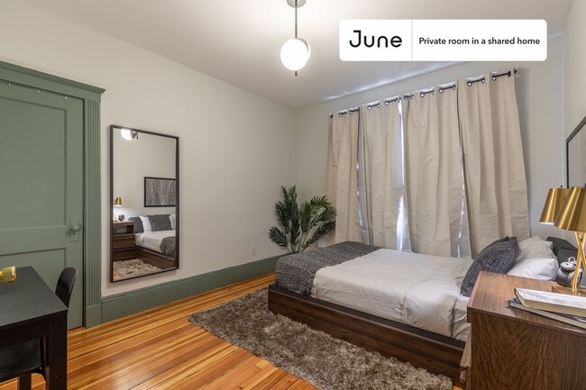 Private bedroom in 4 bed/1 bath Home - Private bedroom in 4 bed/1 bath Home Unidad B