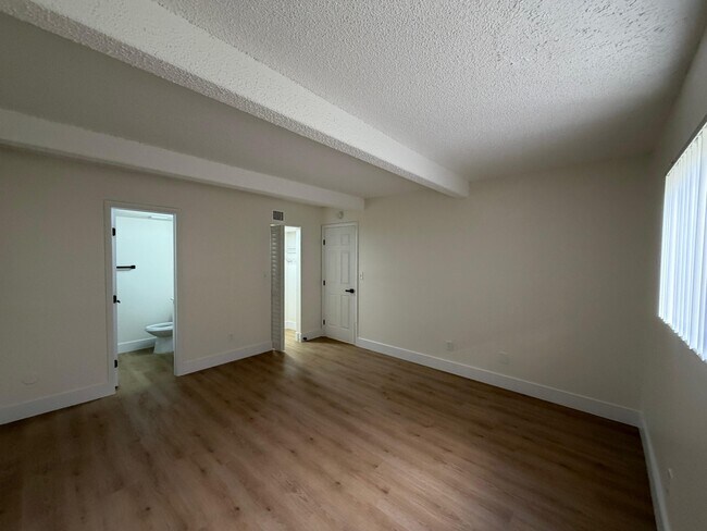 Photo - 1105 S Flagler Ave