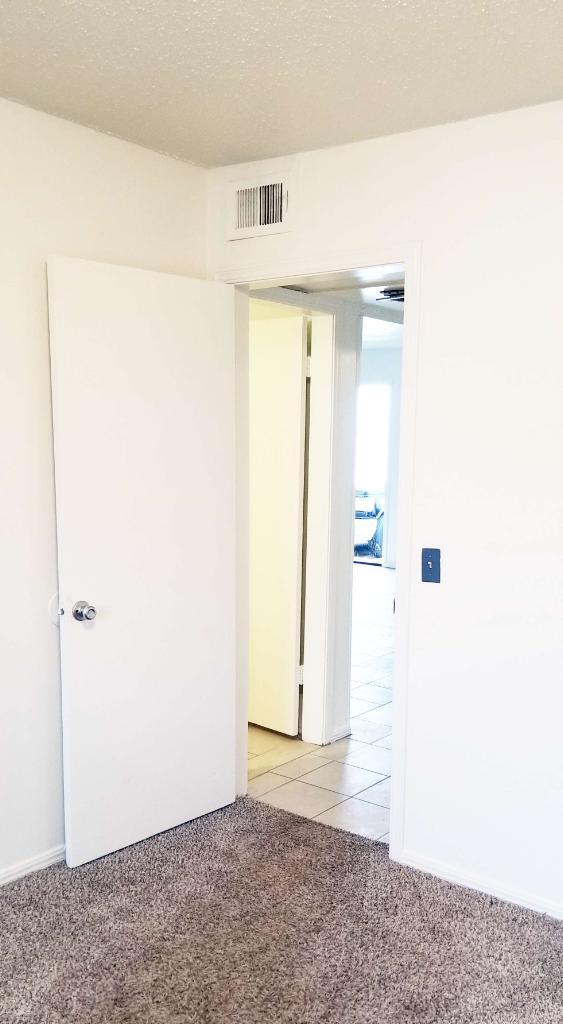 Amberwood Apartments