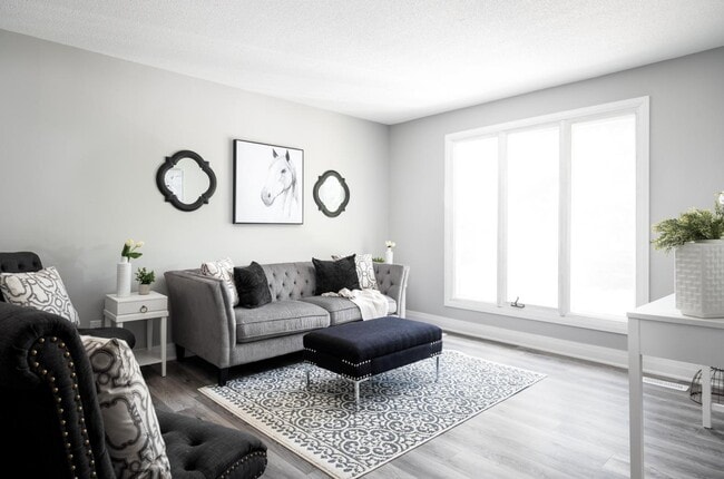 Photo - 3 Bedroom Main Level Unit– All Utilities & Parking Included – $2,299/month
