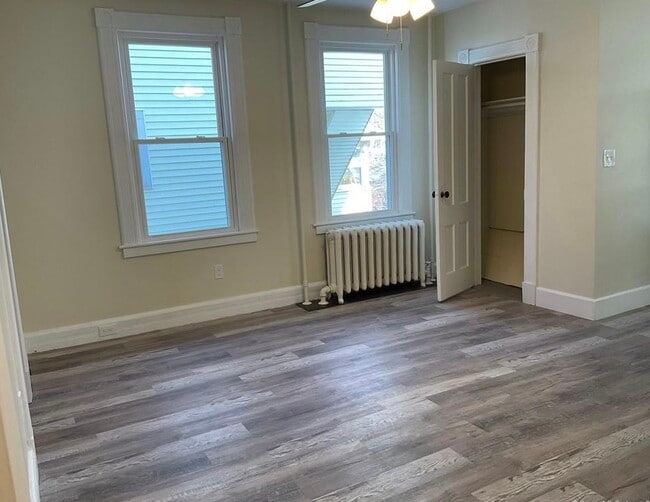 Photo - 564 High St Unit 1