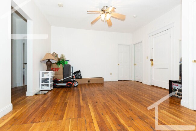 Photo - 37 Egremont Rd