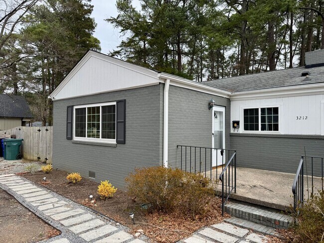 Photo - 3212 Alabama Ave Unit 3212 Alabama Ave. Apt. B