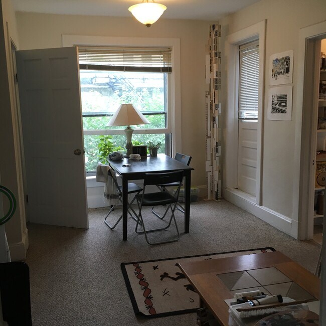 Photo - 315 N Thayer St Unit 7