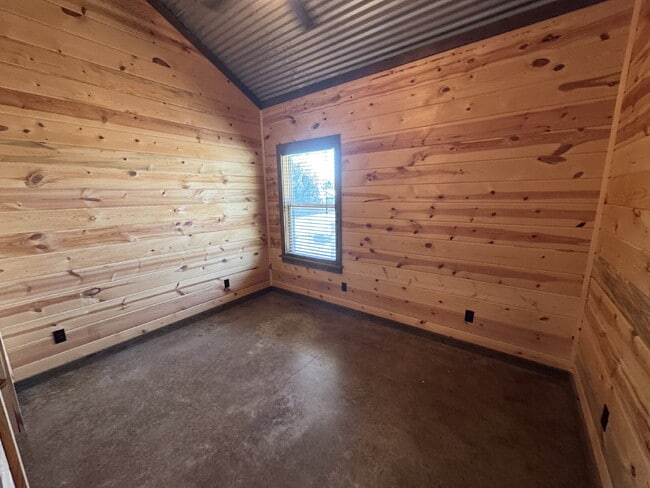 Photo - 2 bed 2 bath fourplex. Stained concrete fl... Unit 2