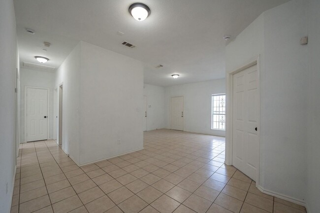 Photo - Great Dallas home close to Downtown!
