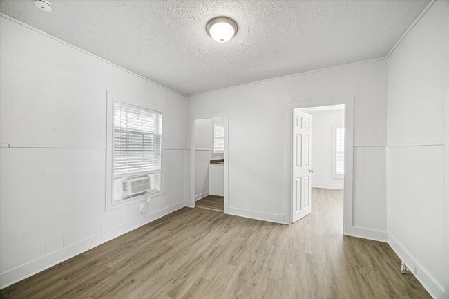 Building Photo - 3431 Beulah St Rental