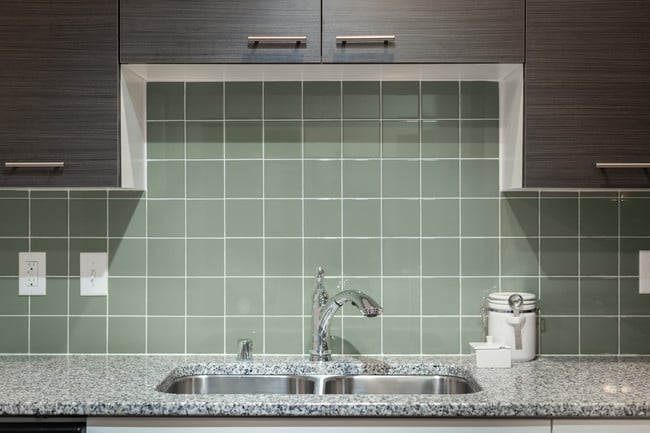 Kitchen backsplash