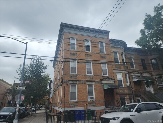 Building Photo - 60-48 68th Rd