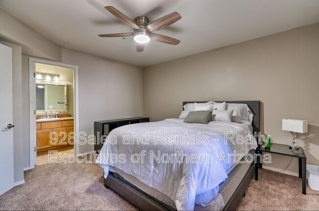 1385 W University Ave