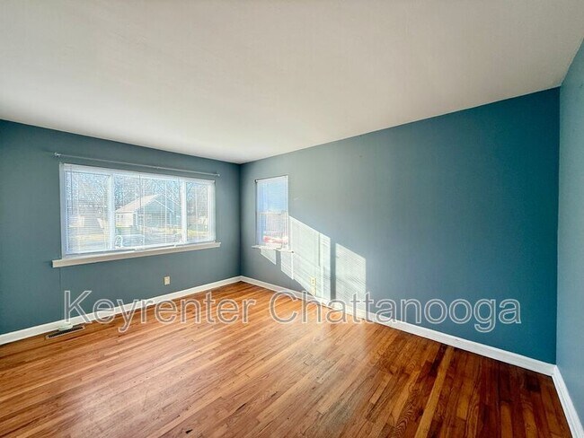 Photo - 221 Robert E Lee St Unit A