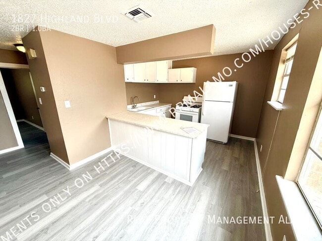 Photo - 1827 E Highland Blvd
