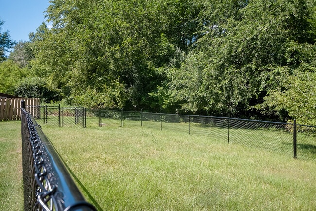 Dog Park - Homestead Apartments