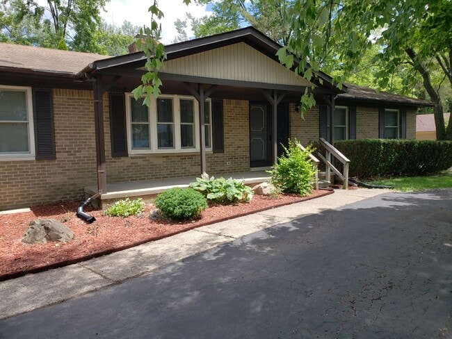 Photo - 24694 Creekside Dr