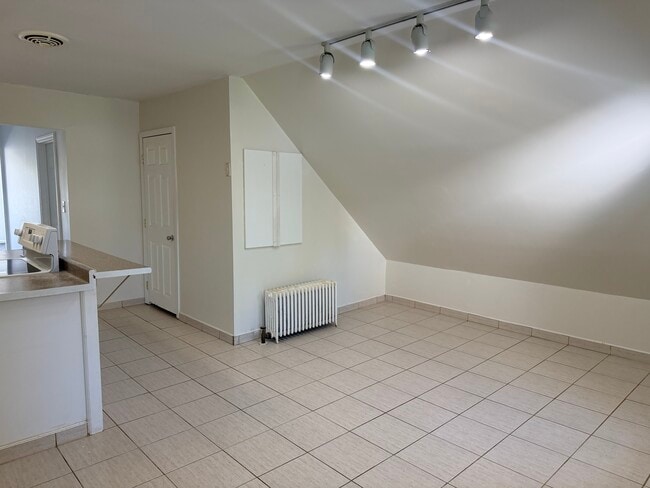Photo - 103 Grove St