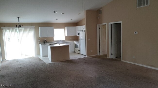 Photo - 1013 Butler St E