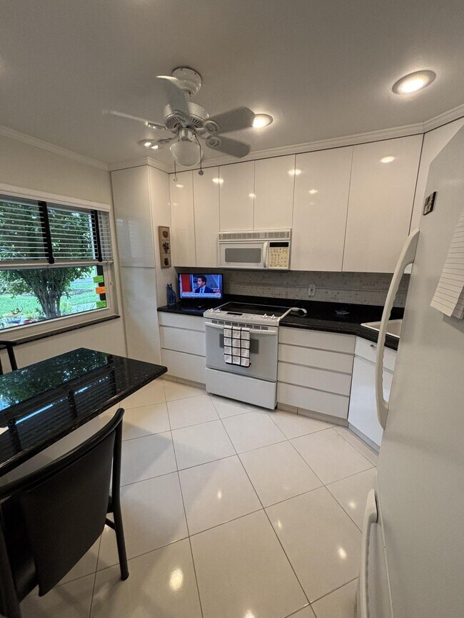 Photo - 9285 Vista del Lago Unit 36a