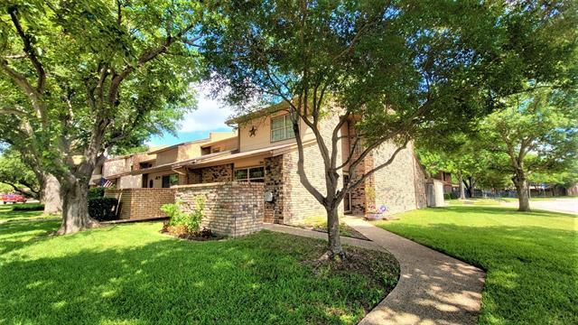 Photo - 2118 Warnford Pl