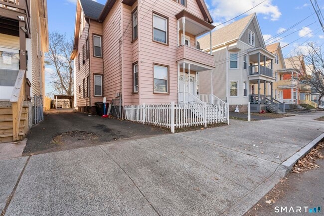 Photo - 66 Atwater St