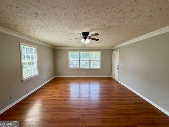 Photo - 1780 Southgate Ln SE