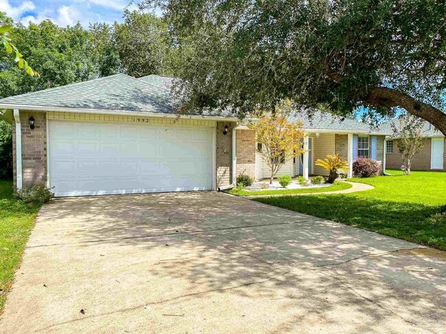 Building Photo - 1992 Southwind Cir Rental