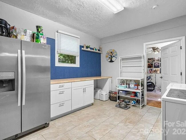 Photo - 6 Morgan Blvd