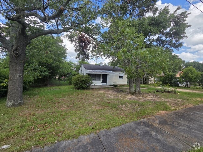Building Photo - 161 Golden Way Rental