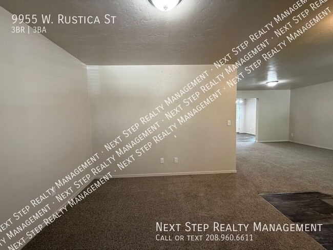 Photo - 9955 W Rustica St