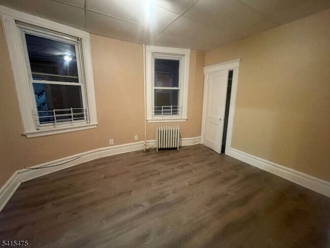 43 Mapes Ave Unit 2L