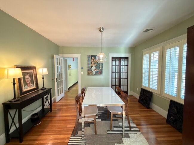 Photo - 20 Magnolia Ave Unit 2