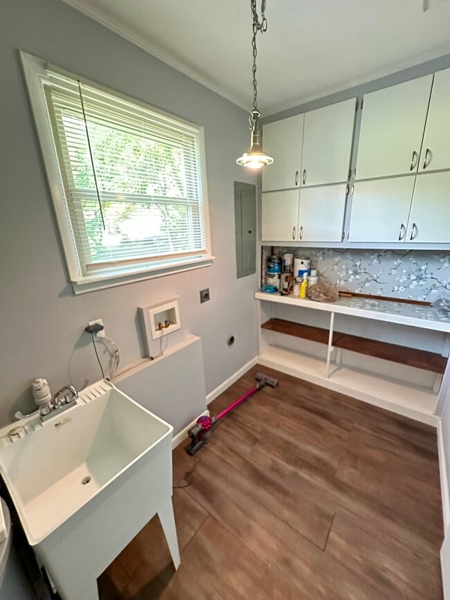 Photo - 1115 Patrick St