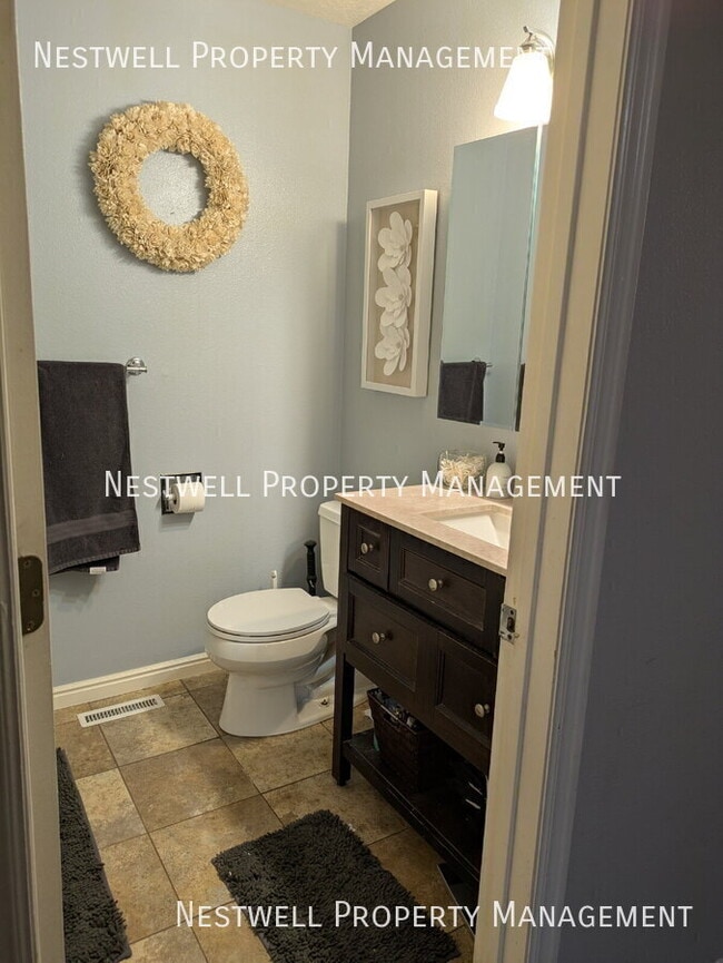 Photo - 1715 E Cherokee Dr