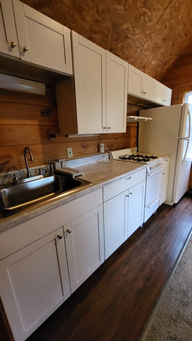 Photo - 91 Willis Dr