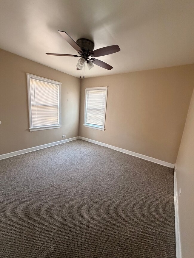 5309 W Gladys Ave Unit 2