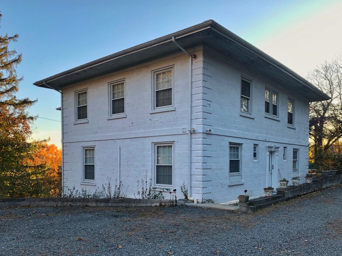 Photo - 55 Cedar St (Valhalla, NY)