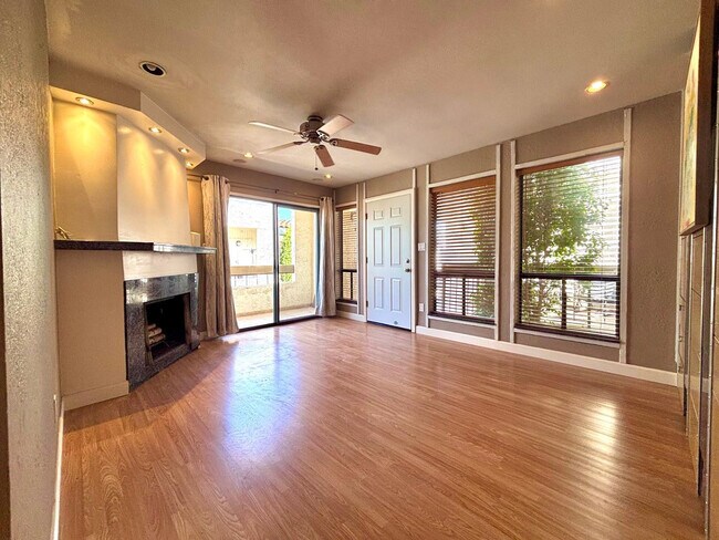 Photo - 3002 N 70th St Unit 225