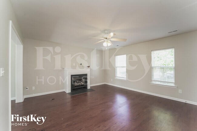 Photo - 6804 Jamison Ln
